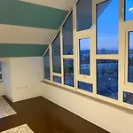 Hostel Loop
