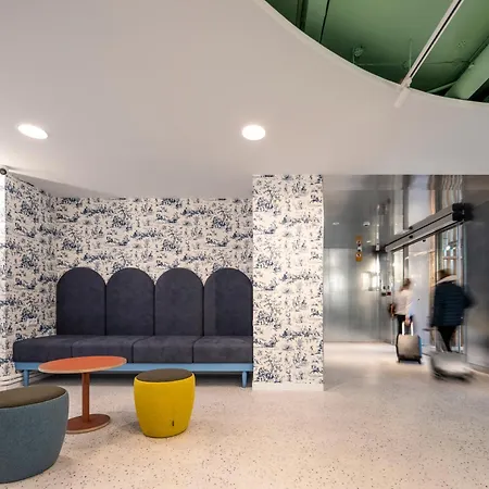 Loop Hostel