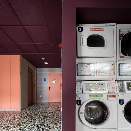 Hostel Loop